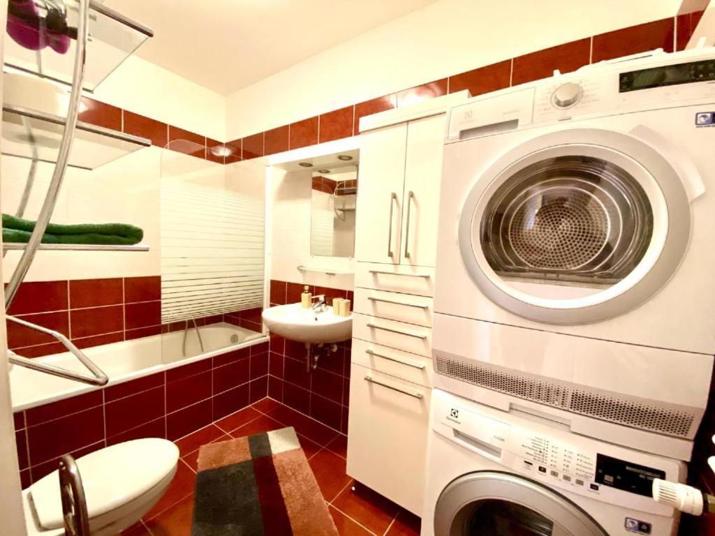 Keleti Studio Apartments ブダペスト エクステリア 写真