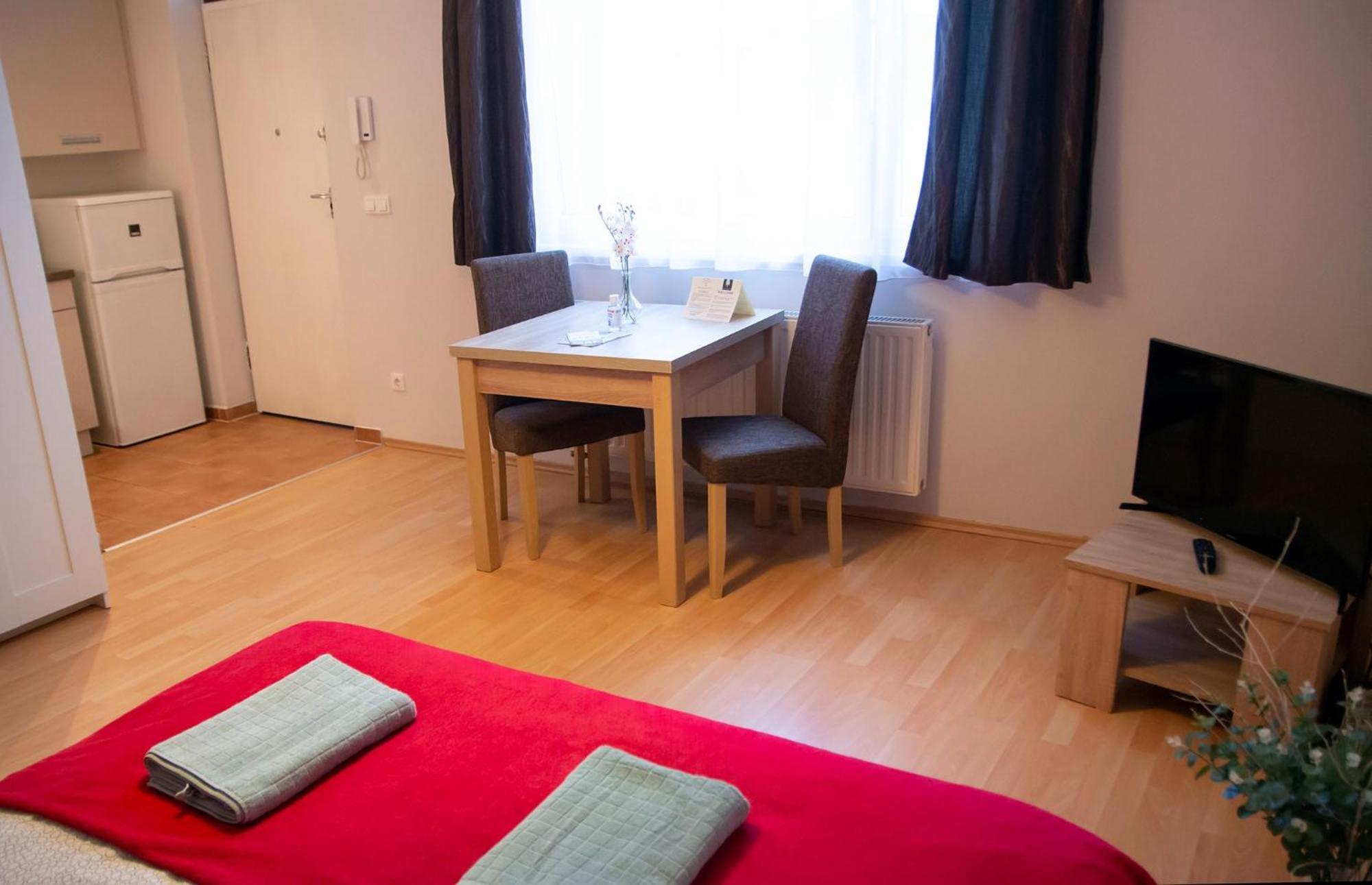 Keleti Studio Apartments ブダペスト エクステリア 写真